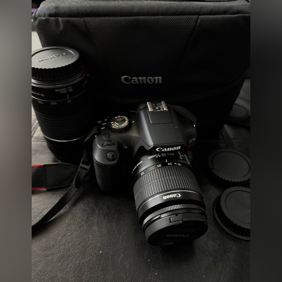 Canon EOS Rebel T5 - Picture 3 of 4